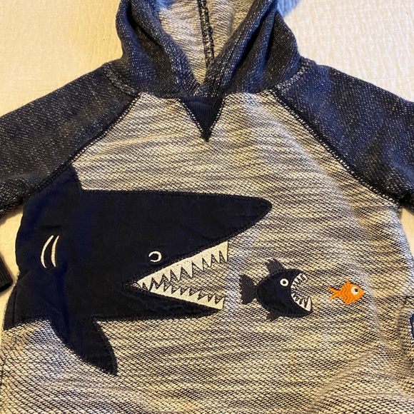 Gymboree Shark Hoodie 100% Cotton Size 2T - Picture 5 of 6